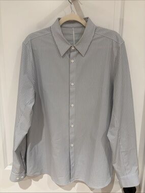 Lululemon Men’s button up shirt. Blue and White Micro Stripe
